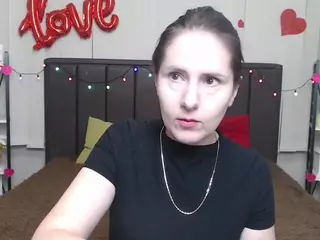 KarinaSwanNest's Live Sex Cam Show