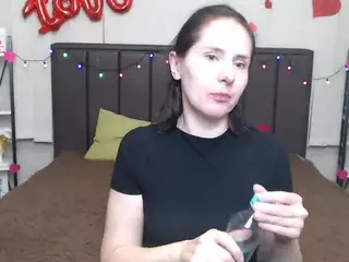 KarinaSwanNest's Live Sex Cam Show