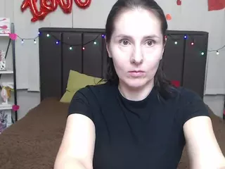 KarinaSwanNest's Live Sex Cam Show