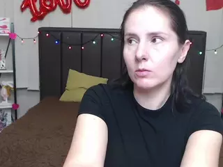 KarinaSwanNest's Live Sex Cam Show
