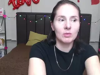 KarinaSwanNest's Live Sex Cam Show