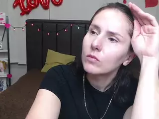KarinaSwanNest's Live Sex Cam Show