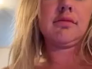 Lolz's Live Sex Cam Show