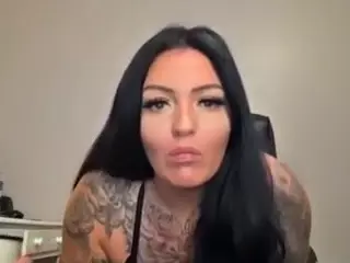 morgantylerr's Live Sex Cam Show