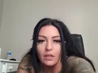 morgantylerr's Live Sex Cam Show