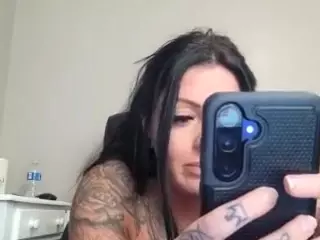 morgantylerr's Live Sex Cam Show