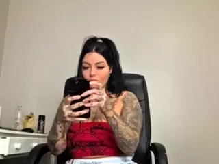 morgantylerr's Live Sex Cam Show