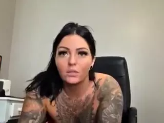 morgantylerr's Live Sex Cam Show