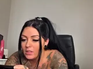 morgantylerr's Live Sex Cam Show