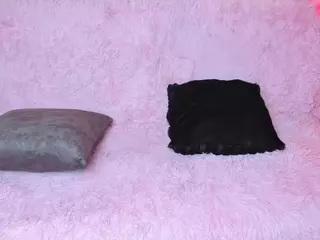 pussy-queenn's Live Sex Cam Show