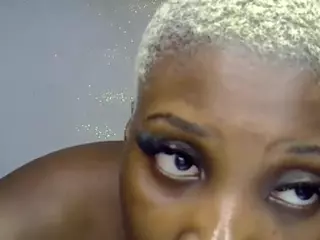 Freakybrula's Live Sex Cam Show
