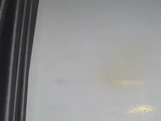Freakybrula's Live Sex Cam Show