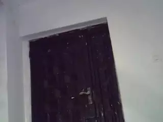 Freakybrula's Live Sex Cam Show
