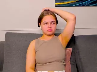 TaiteBluett's Live Sex Cam Show