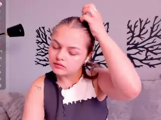 TaiteBluett's Live Sex Cam Show