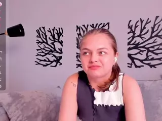 TaiteBluett's Live Sex Cam Show