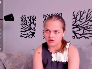 TaiteBluett's Live Sex Cam Show