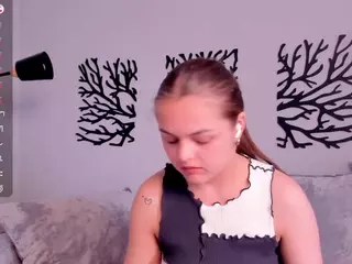 TaiteBluett's Live Sex Cam Show