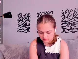 TaiteBluett's Live Sex Cam Show