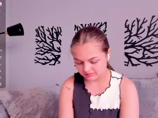 TaiteBluett's Live Sex Cam Show