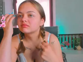 TaiteBluett's Live Sex Cam Show