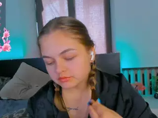 TaiteBluett's Live Sex Cam Show