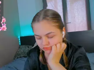 TaiteBluett's Live Sex Cam Show