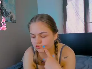 TaiteBluett's Live Sex Cam Show