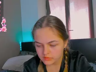 TaiteBluett's Live Sex Cam Show