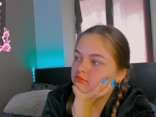 TaiteBluett's Live Sex Cam Show