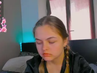 TaiteBluett's Live Sex Cam Show