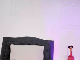 ZaraCampbell's Live Sex Cam Show