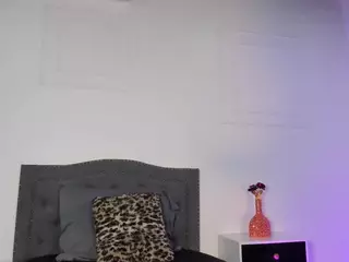 ZaraCampbell's Live Sex Cam Show