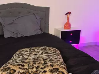 ZaraCampbell's Live Sex Cam Show