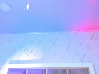 ZoeBenneti's Live Sex Cam Show