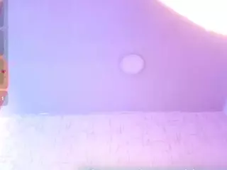 ZoeBenneti's Live Sex Cam Show