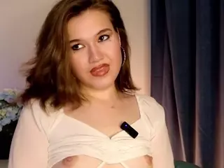 Verona's Live Sex Cam Show