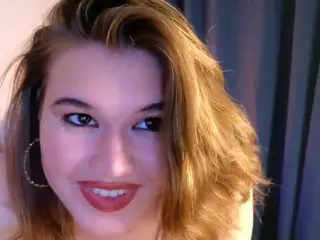Verona's Live Sex Cam Show