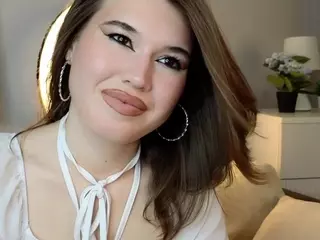 Verona's Live Sex Cam Show