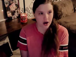 ElinahLuscious's Live Sex Cam Show