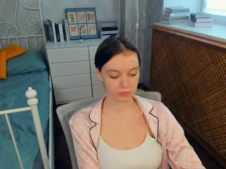 HenriettaCrull's Live Sex Cam Show