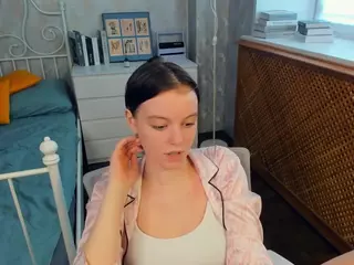 HenriettaCrull's Live Sex Cam Show