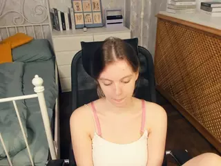 HenriettaCrull's Live Sex Cam Show