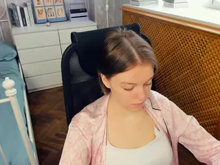 HenriettaCrull's Live Sex Cam Show