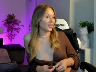 Margo-pvt's Live Sex Cam Show