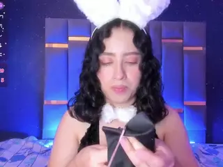 Anniee's Live Sex Cam Show