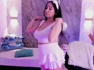 Emma-Collins-01's Live Sex Cam Show