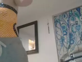 Gemixxmeow's Live Sex Cam Show