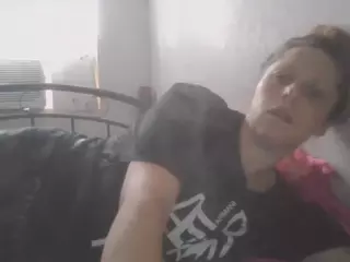 Gemixxmeow's Live Sex Cam Show