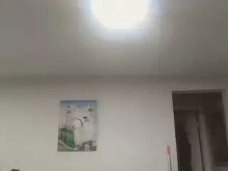 Gemixxmeow's Live Sex Cam Show